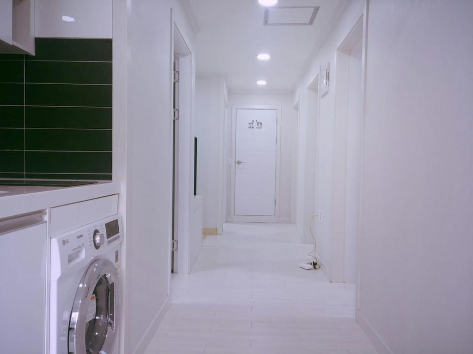 Cobe Guesthouse Dongdaemun Bed and Breakfast in Seoul