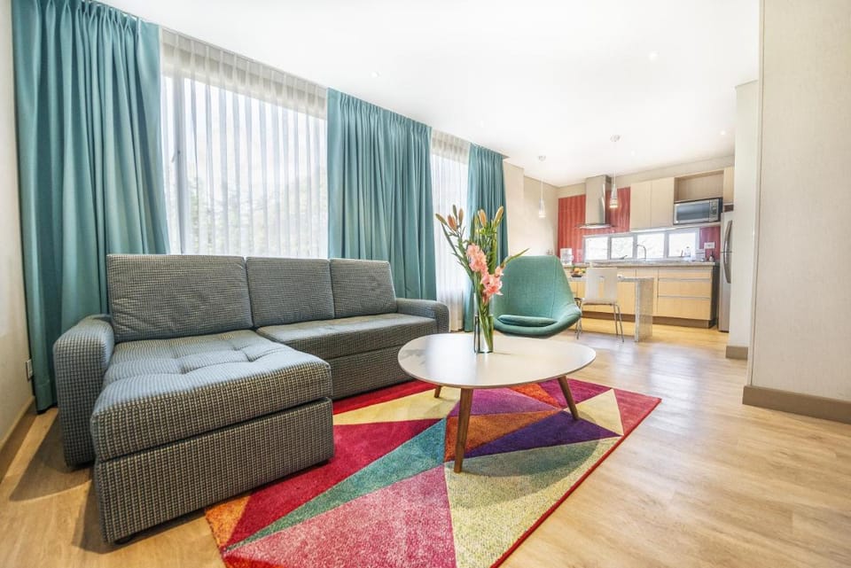 Apartamentos Plaza Suites Hotel in Bogota