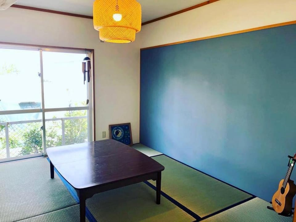 Guest House LIFE IS A JOURNEY Hotel in Okinawa Prefecture