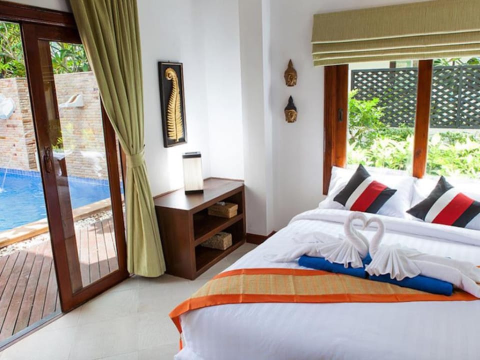 Four Bedroom Luxury Villa Chaweng P2 SDV194 Villa in Ko Samui