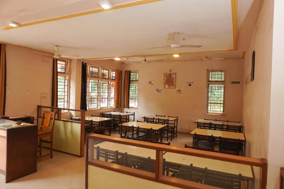 Hotel Durvankur, Ganpatipule Hotel in Maharashtra