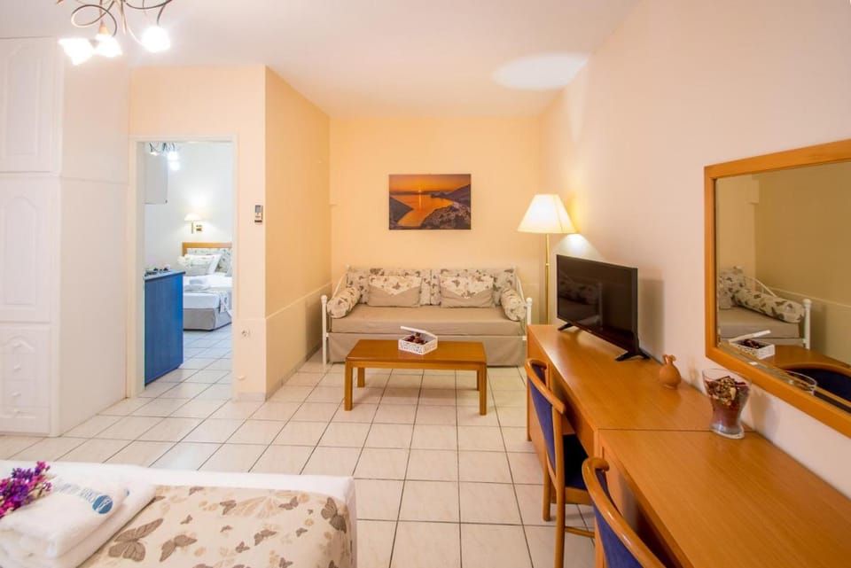 Syros Atlantis Hotel in Decentralized Administration of the Aegean