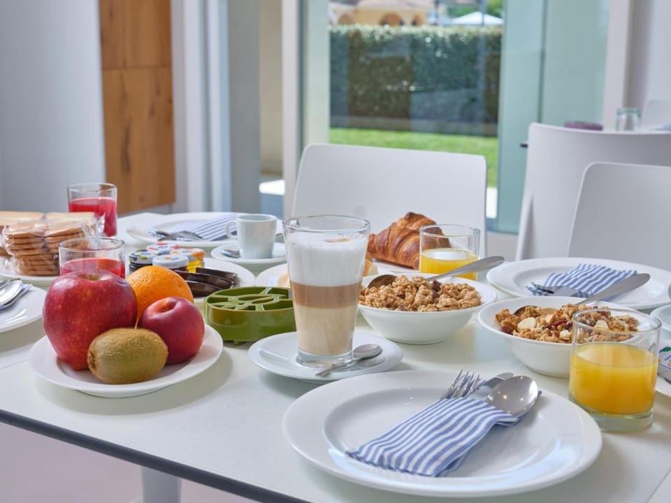 Felix Hotels - Hotel Residence Porto San Paolo Apartment hotel in Sardinia