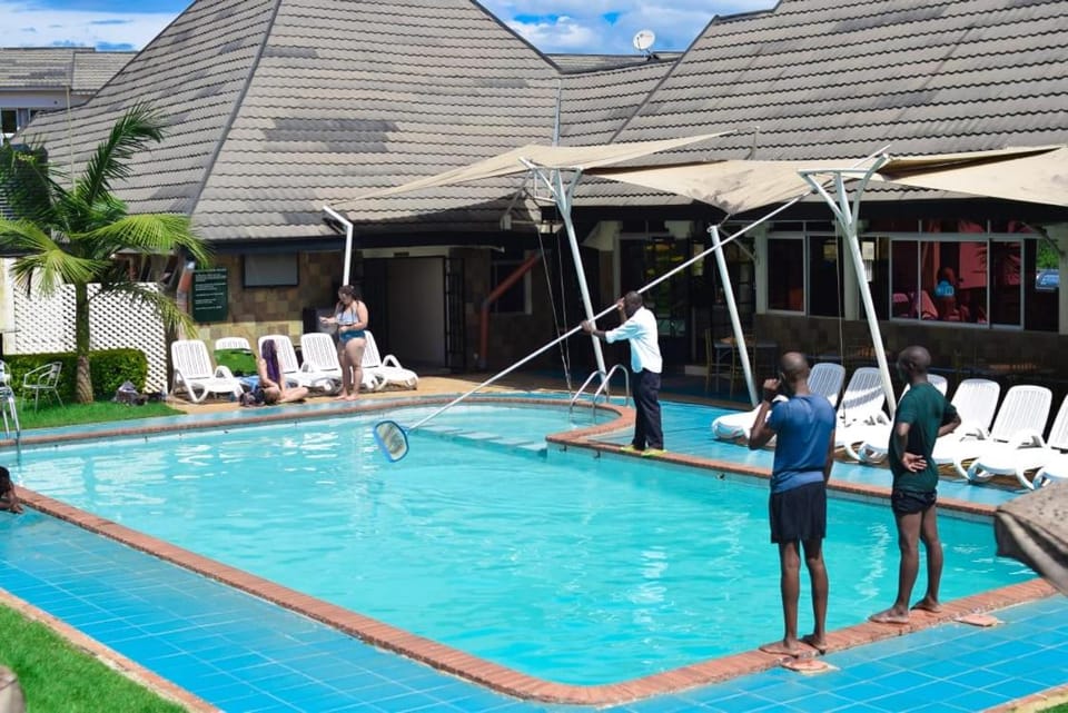 Golden Gates Hotel. Hotel in Kenya