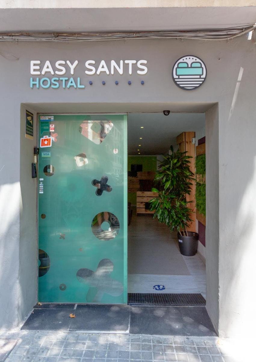 Easy Sants by Bossh! Hotels Hostel in L'Hospitalet de Llobregat