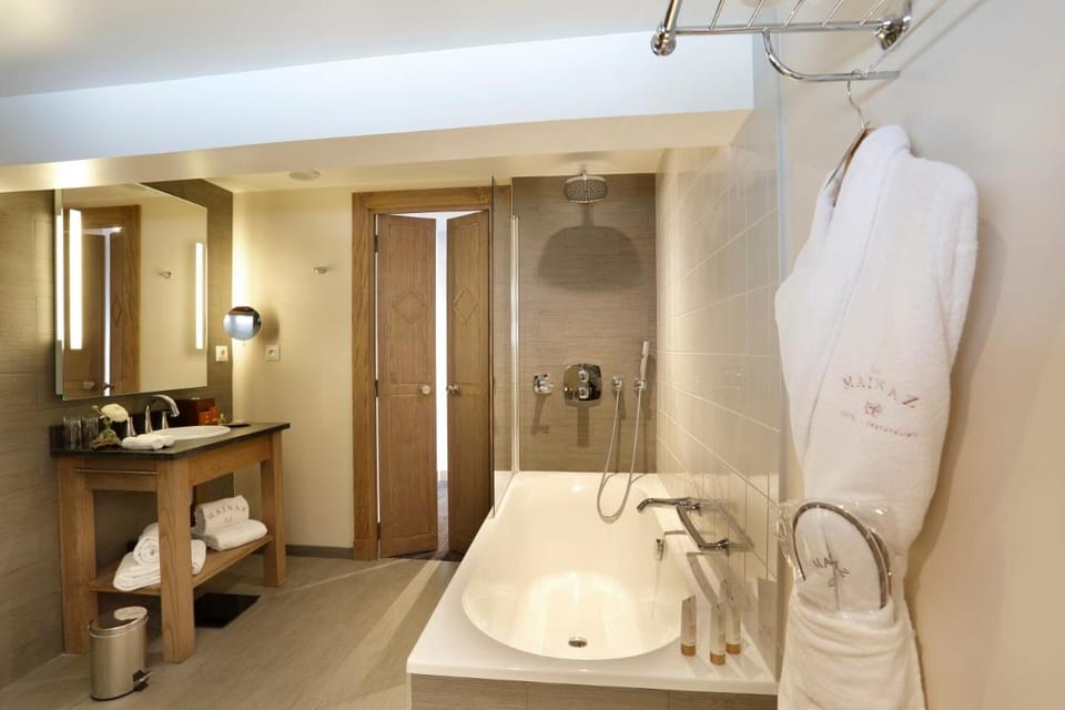 La Mainaz Hôtel Restaurant Genève - Gex - Mijoux Hotel in Gex