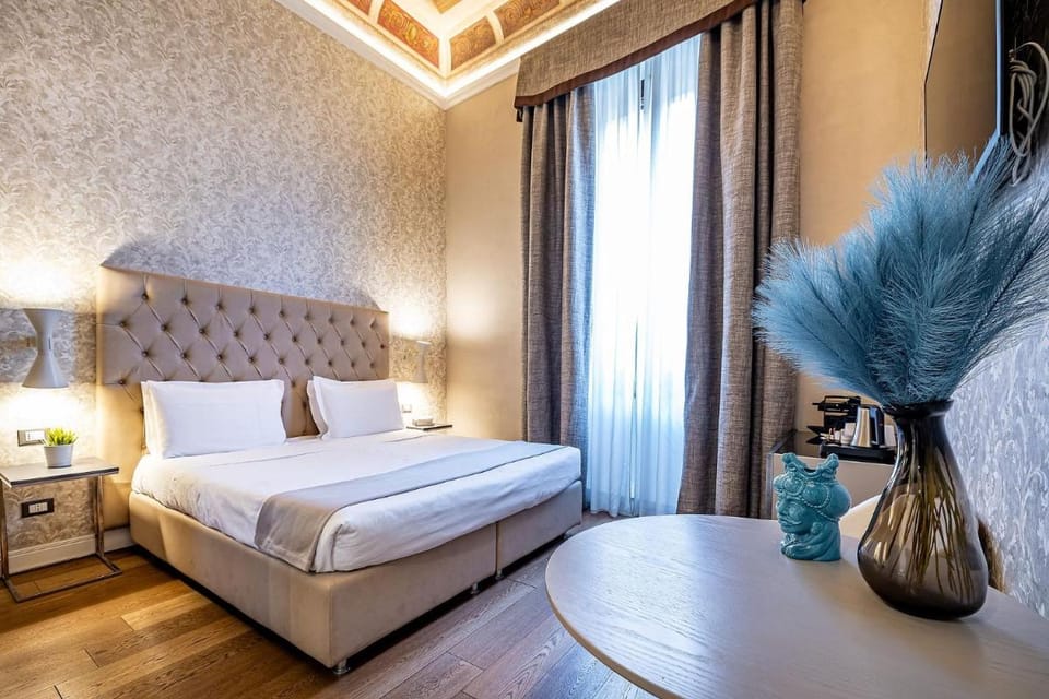 Martelli 6 Suite & Apartments Bed and Breakfast in Florence