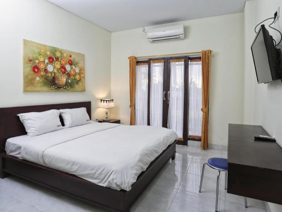 RedDoorz @ Benesari 2 Bed and Breakfast in Kuta