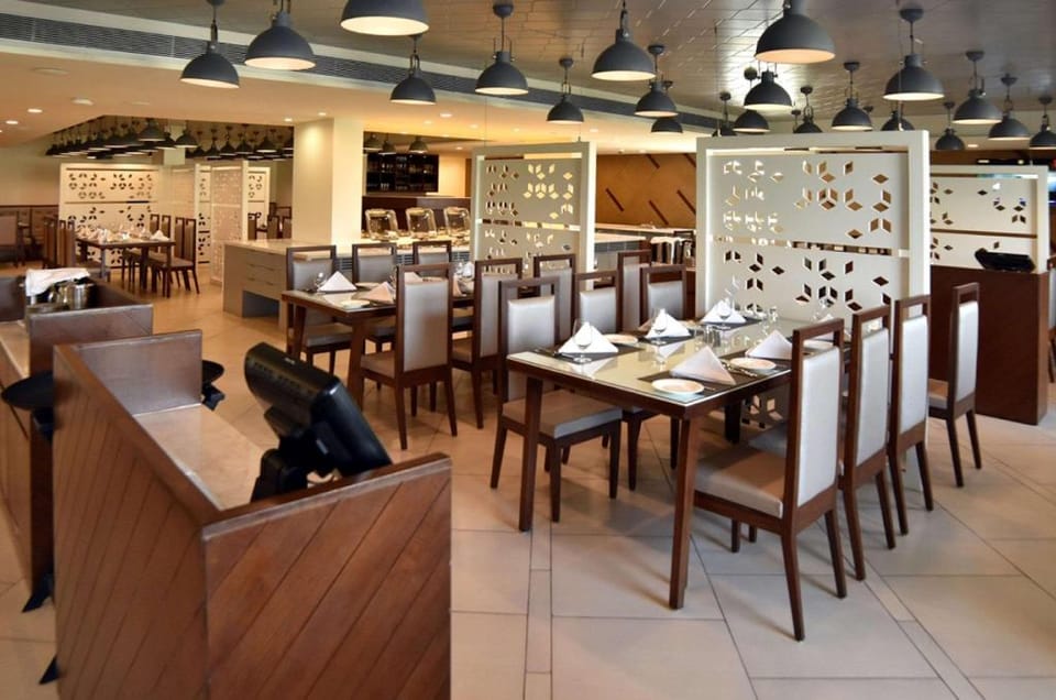 Comfort Inn Donil Vadodara Hotel in Vadodara