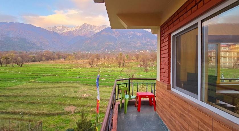 Samdupling Guest House Bed and Breakfast in Punjab, India
