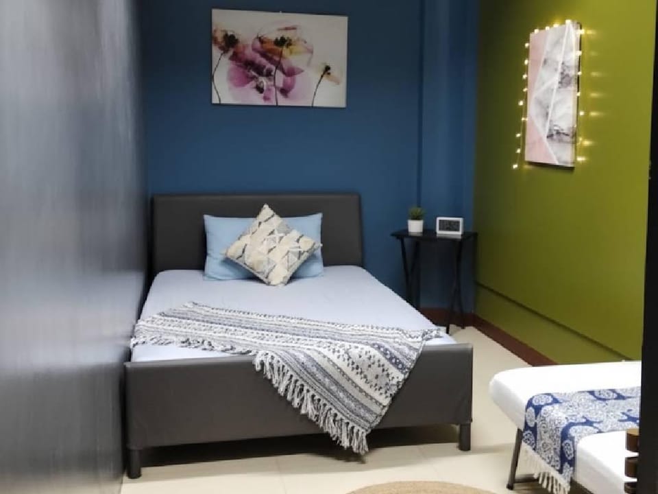 The Stopover Hostel - Mactan Hotel in Lapu-Lapu City