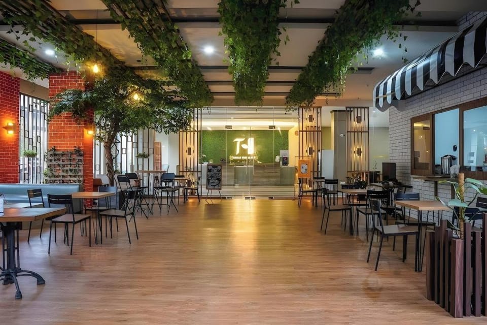 Terraz Tree Hotel Hotel in South Jakarta City