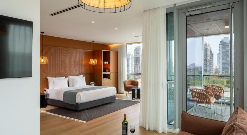 Prima Link Hotel in Tel Aviv District