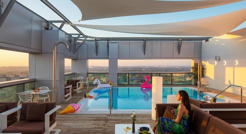 Prima Link Hotel in Tel Aviv District