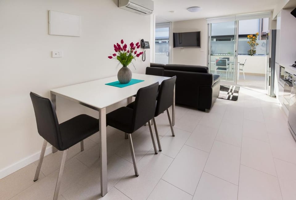 Hamilton Executive Apartments Apartment in New South Wales
