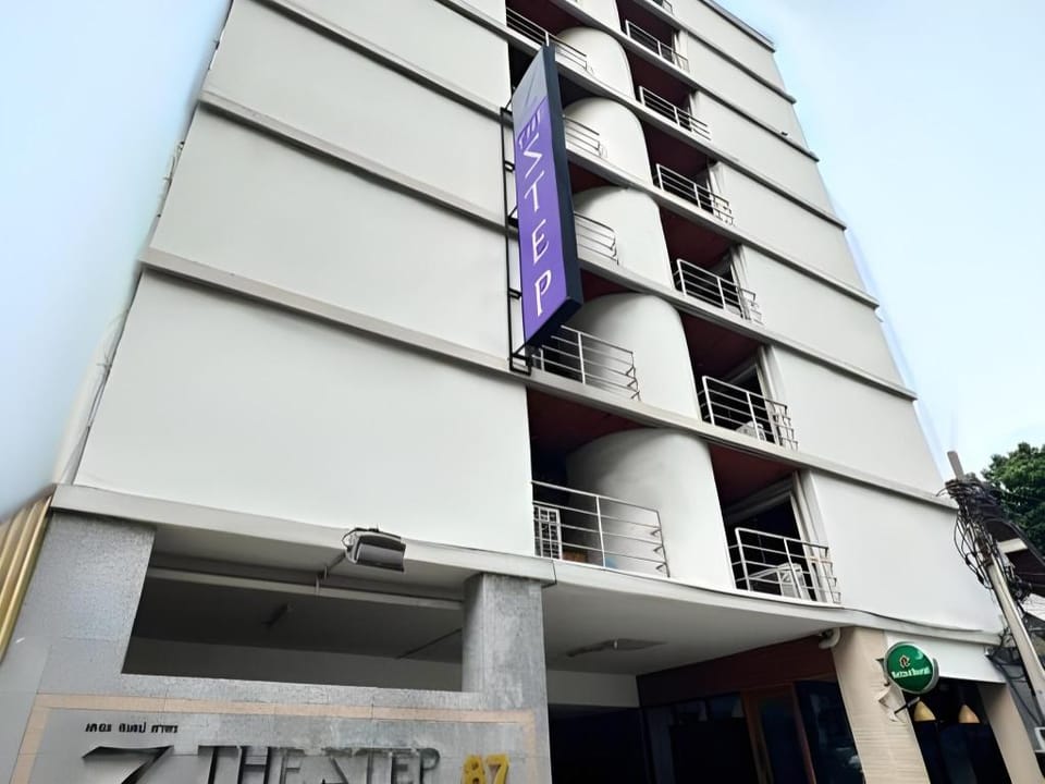 The Step Sathon Hotel in Bangkok