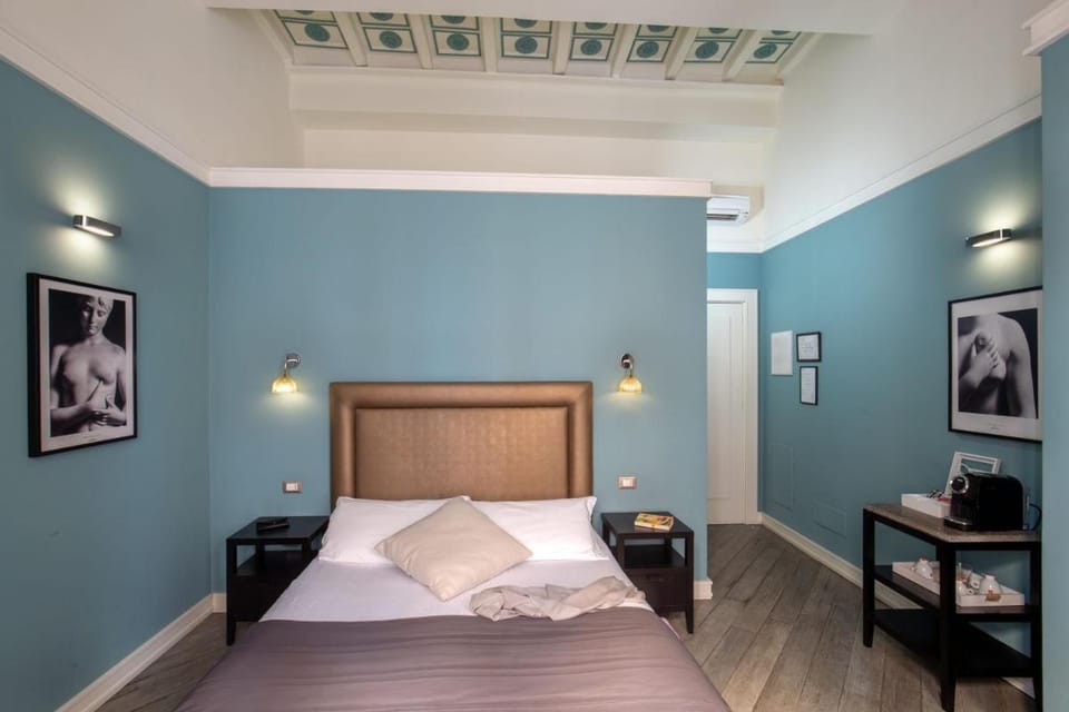 My Trevi Charming & Luxury Rooms Bed and Breakfast in Rome