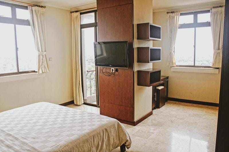 Midtown Residence Simatupang Jakarta Hotel in South Jakarta City