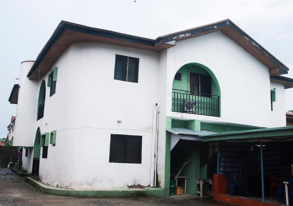 Jade Guesthouse Hotel in Lagos, Nigeria