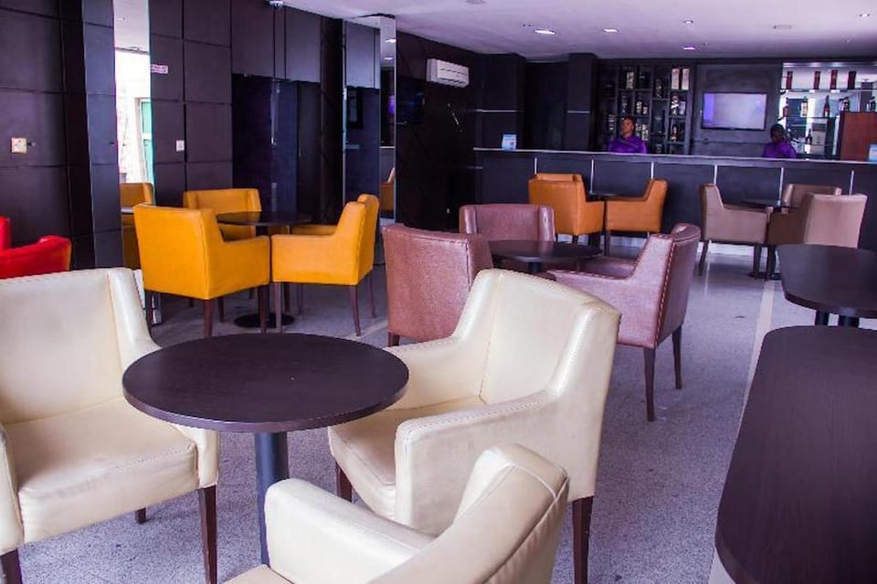 Paris Suites Hotel in Lagos