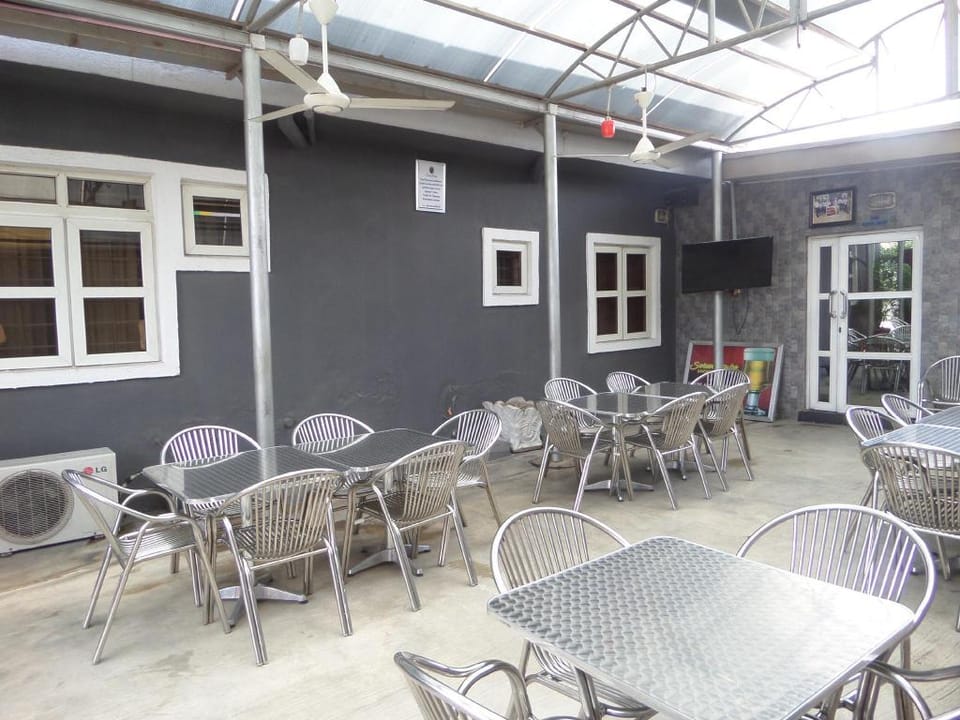 Serendipity Anchotel Hotel in Lagos