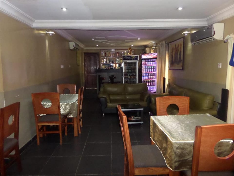 Serendipity Anchotel Hotel in Lagos