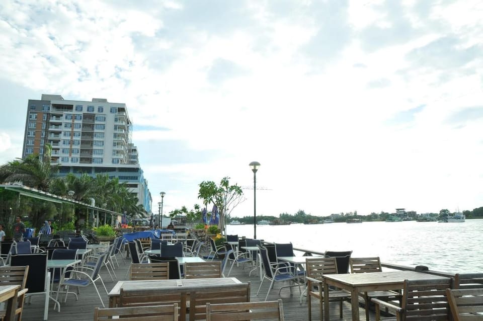 Api Api Guest House Bed and Breakfast in Kota Kinabalu