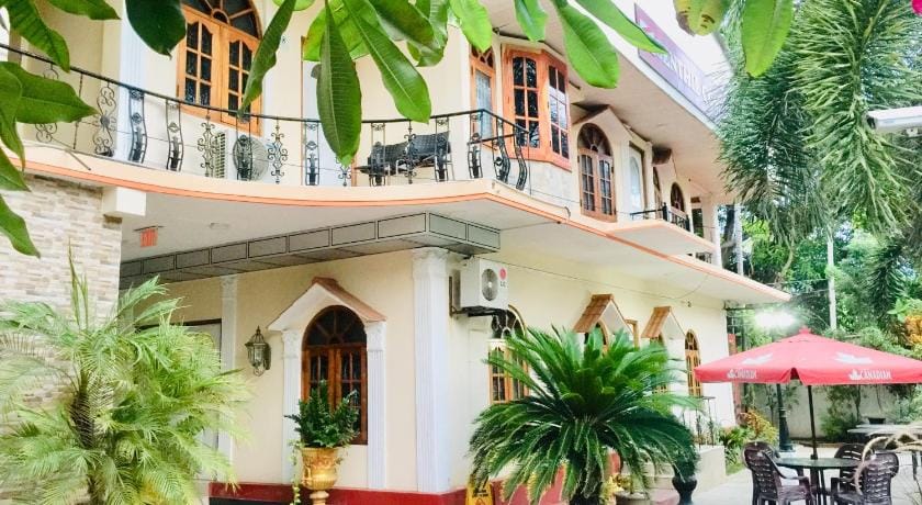 Senthil Complex Bed and Breakfast in Sri Lanka