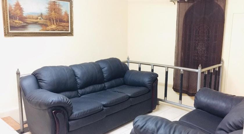 Senthil Complex Bed and Breakfast in Sri Lanka