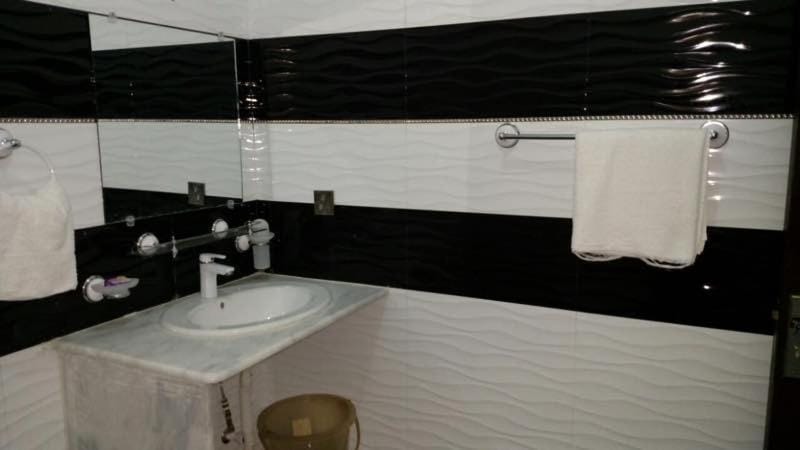 Patel Residency Guest House Bed and Breakfast in Karachi