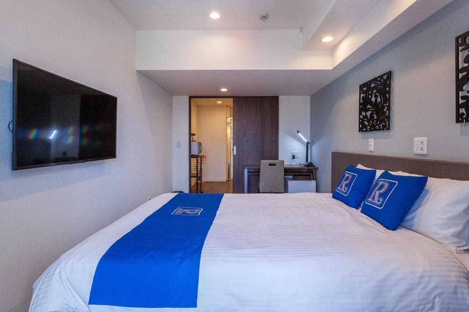 Kariyushi COndominium Resort Naha Living Inn Asahibashiekimae Annex and Premier Hotel in Naha