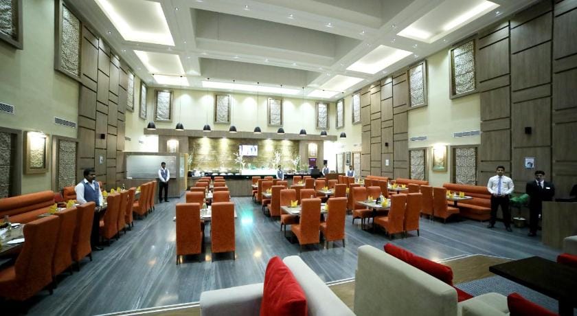 RG Royal Hotel & Convention Centre Hotel in Bengaluru