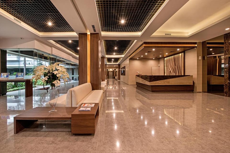 Grand Whiz Poins Simatupang Jakarta Hotel in South Jakarta City