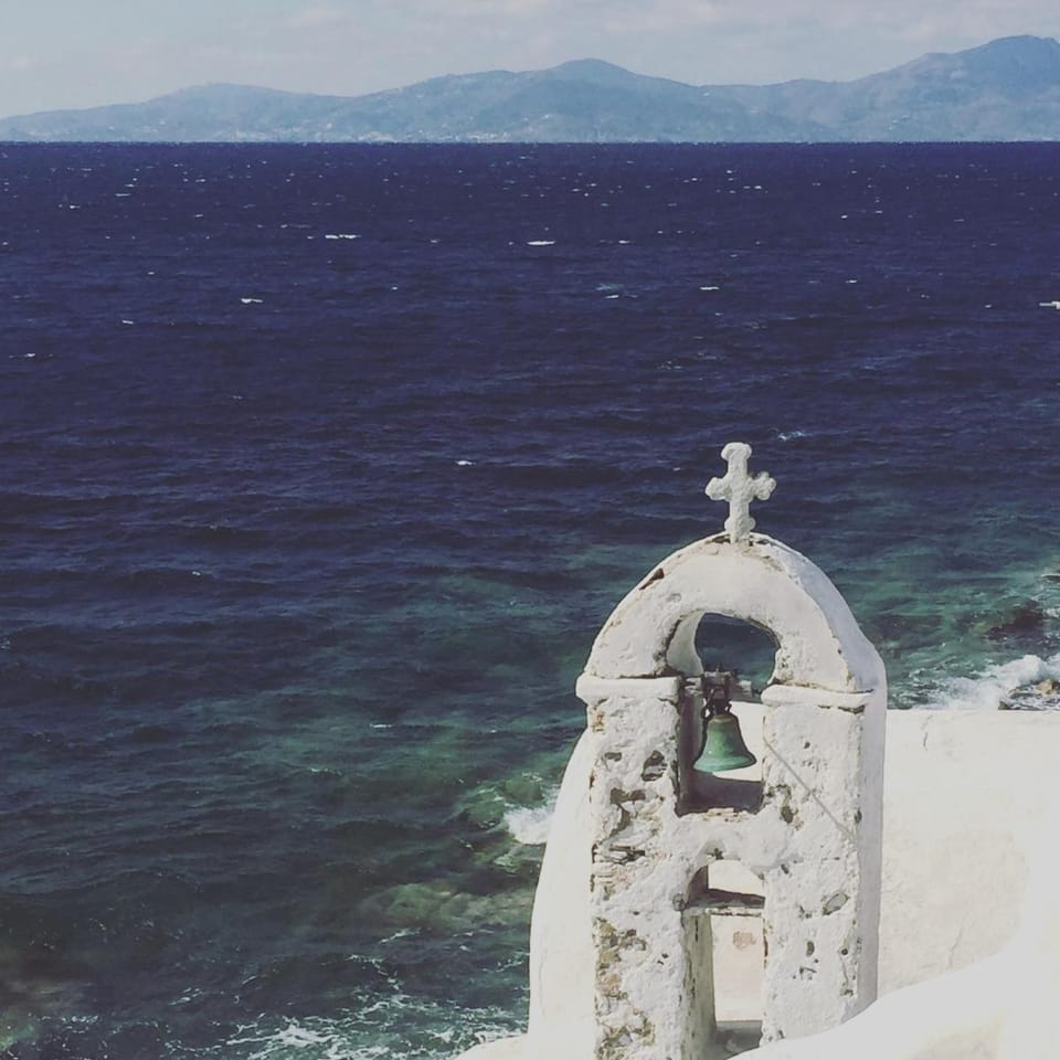 Bluetopia Suites Bed and Breakfast in Mykonos