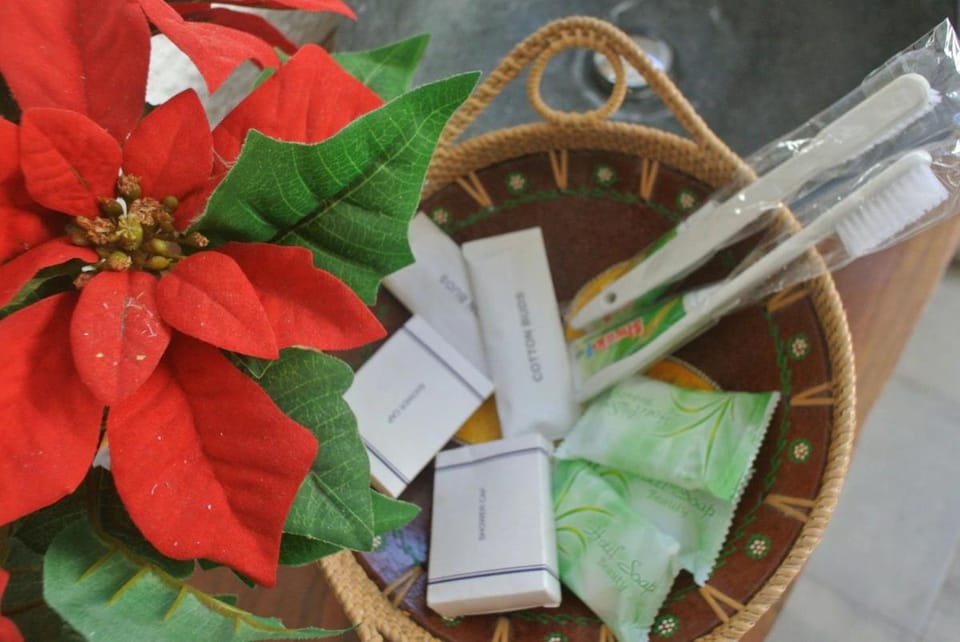 Gili Breeze Tropical Bungalows Hotel in Pemenang