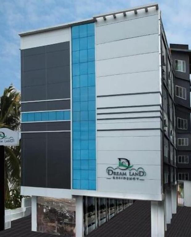 Dreamland Residency Hotel in Kerala