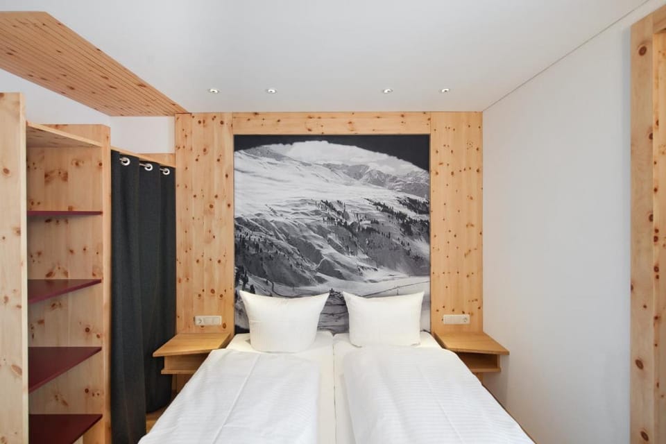 Mondschein Hotel & Chalet Ski-In Ski-Out Luxus am Arlberg Hotel in Stuben