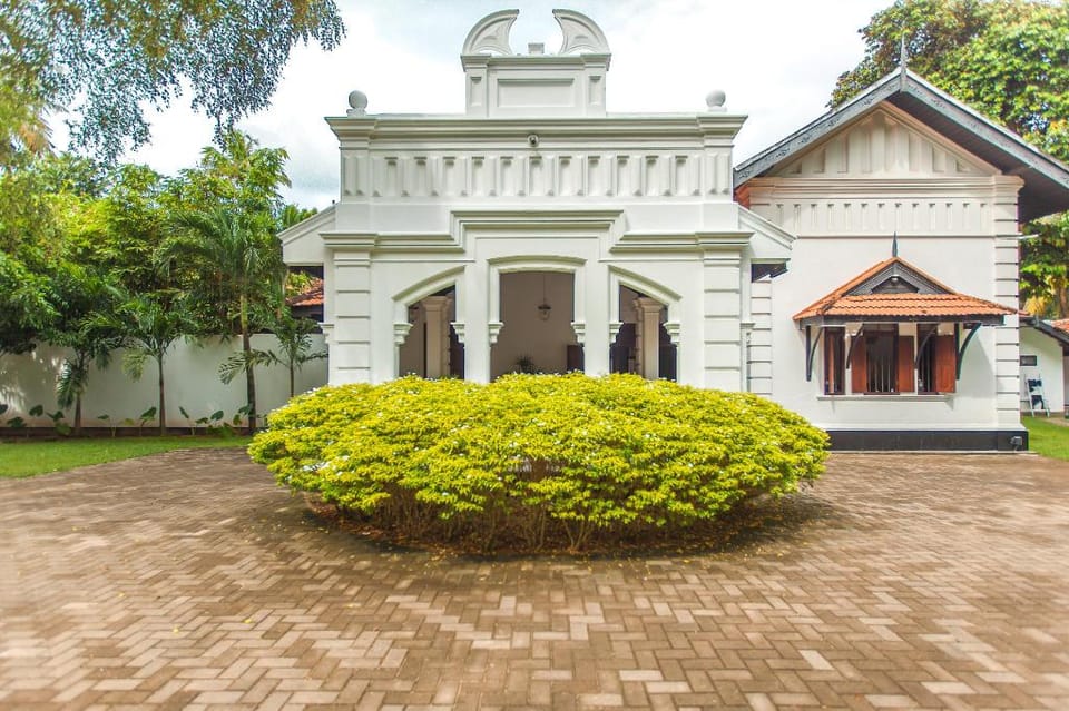 We Escape Weligama Hotel in Southern Province