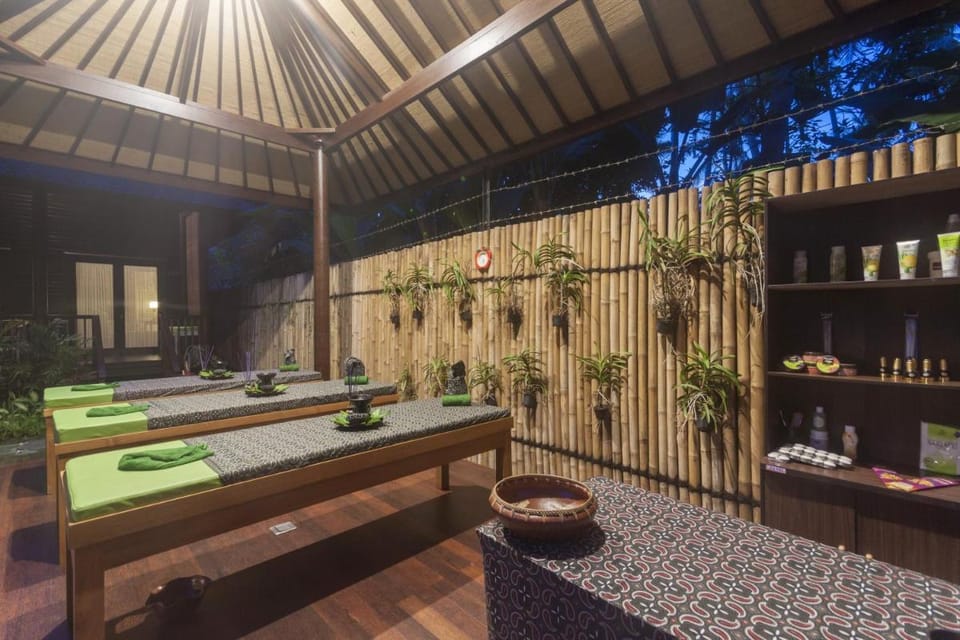 Coconut Boutique Resort Campground/ 
RV Resort in Batu Layar