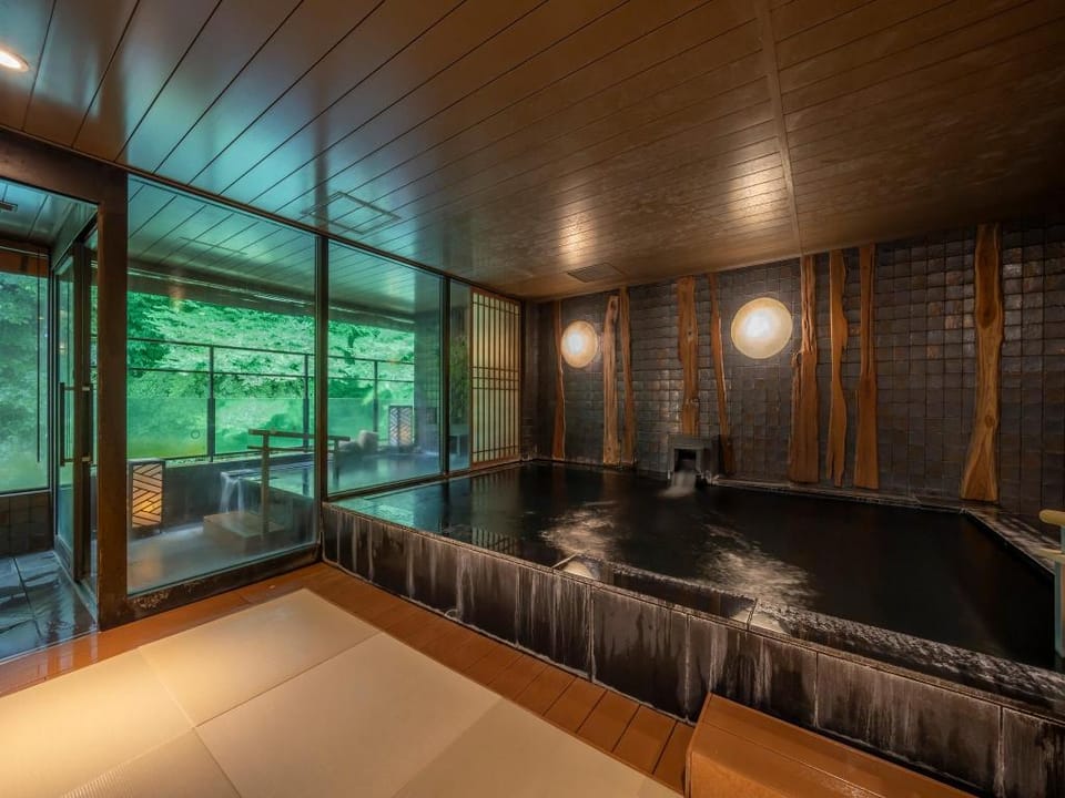 Hakone Yumoto Onsen Tsuki No Yado Sara Hotel in Hakone