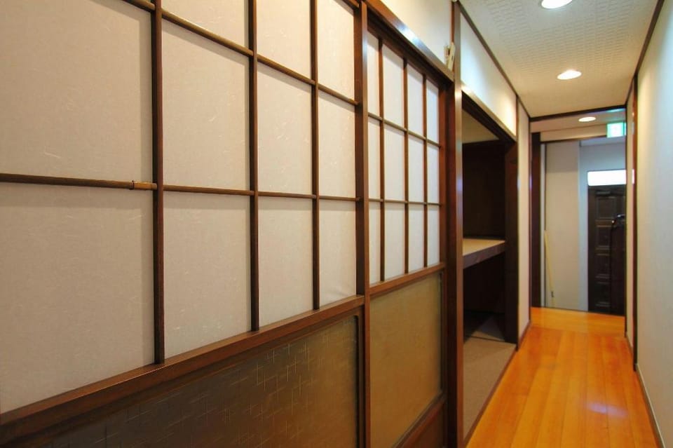 Guesthouse Fujinokura Kawaguchiko Ekimaeten Bed and Breakfast in Shizuoka Prefecture