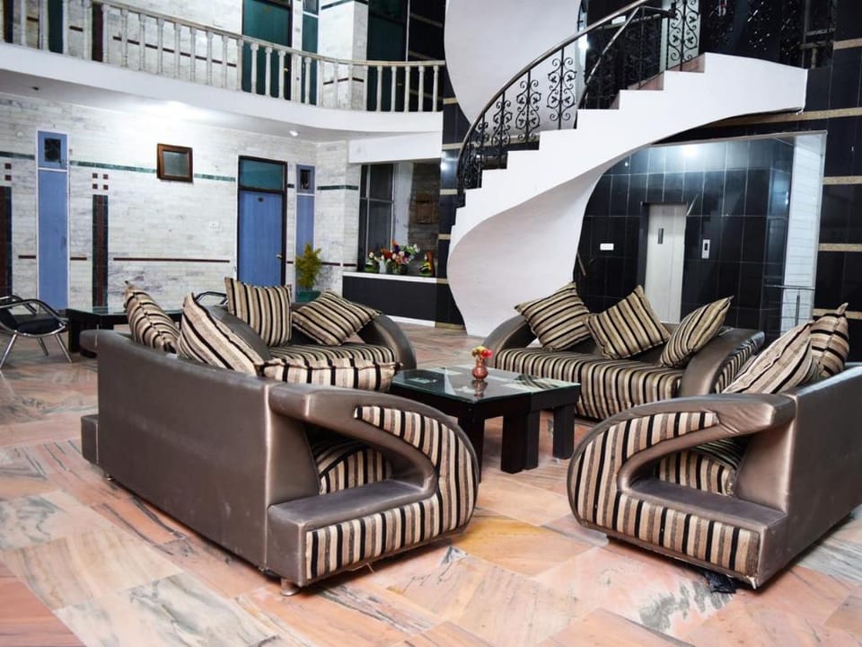 Hotel President Hotel in Himachal Pradesh