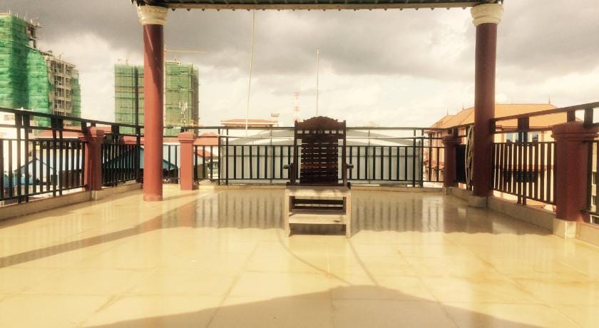 139 Guest House Bed and Breakfast in Phnom Penh Province
