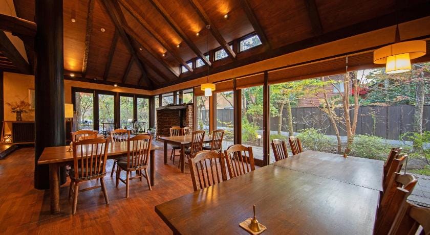 Yufuin Onsen Ryokan Hananomai Hotel in Japan