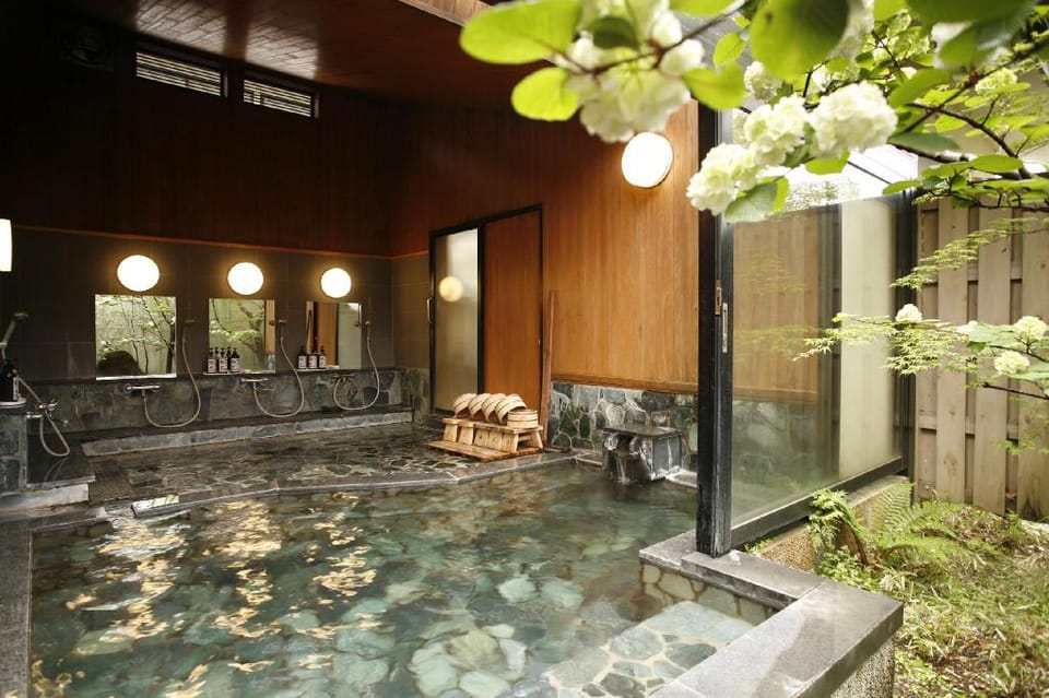 Yufuin Onsen Ryokan Hananomai Hotel in Japan