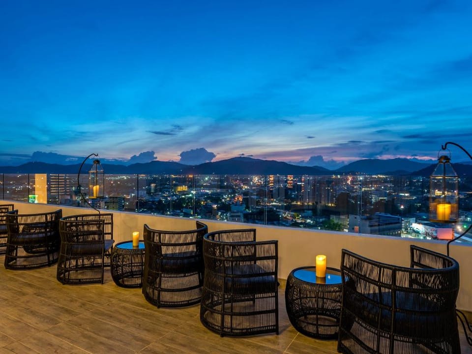 Novotel Phuket Phokeethra Hotel in Wichit