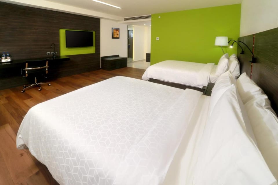 Holiday Inn Express Mexico Aeropuerto By IHG Hotel in Mexico City