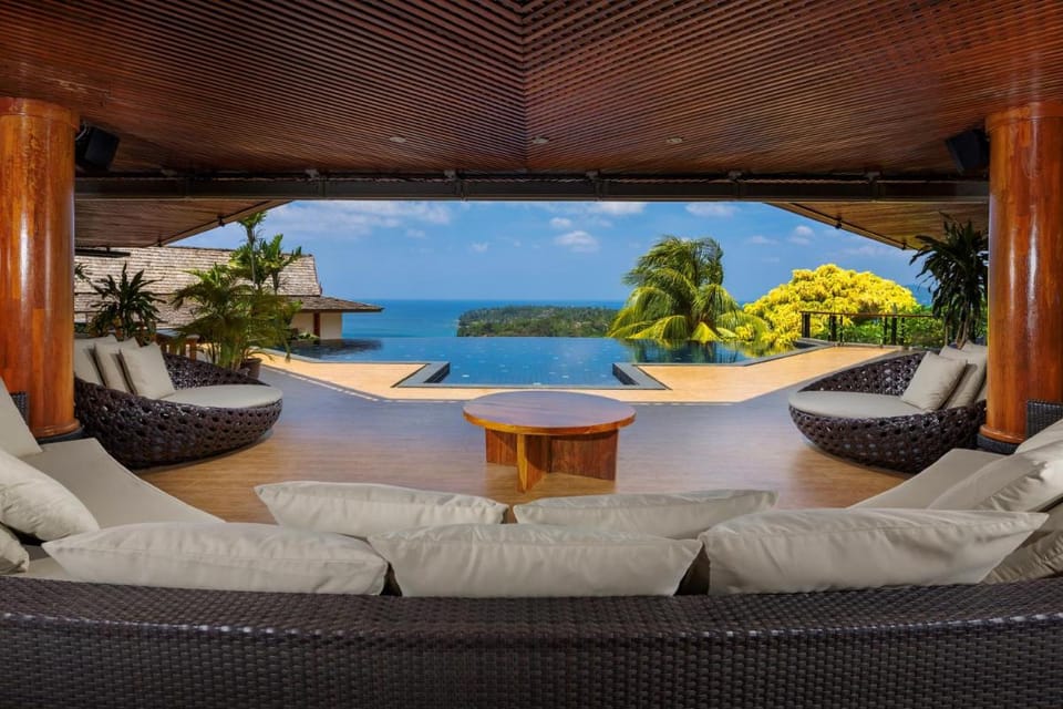 Luxury 4 pool Seaview 6 bedroom Villa on Surin Hill Villa in Choeng Thale
