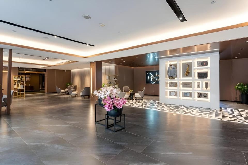 Home Inn Plus Jinan High Tech Zone Shunhua Road Wanda Convention and Exhibition Center Hotel in Shandong