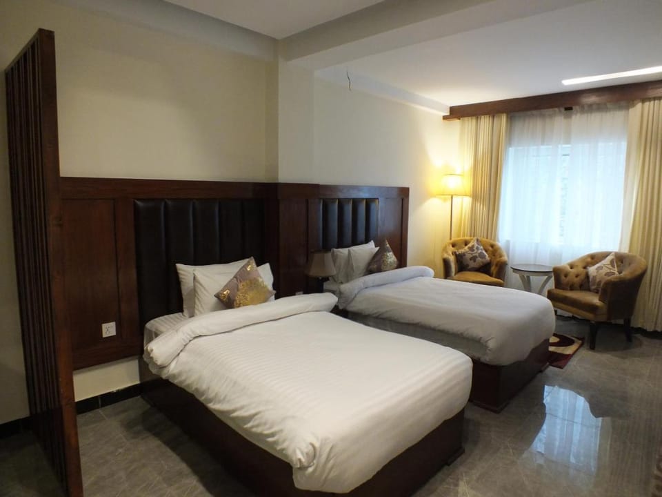 Hummingbird Resort & Executive Suites Apartment in Punjab